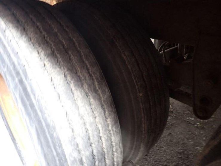 1998-manac-48-ft-image-17