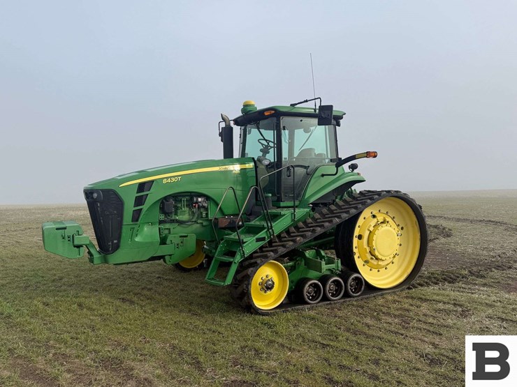 2009-john-deere-8430t-image-1