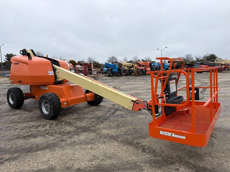 jlg-400s-image-4