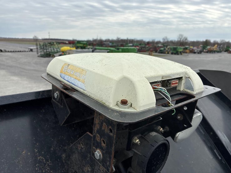 2009-new-holland-cr9060-image-85