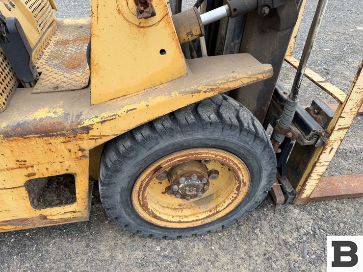 hyster-50-forklift-image-26