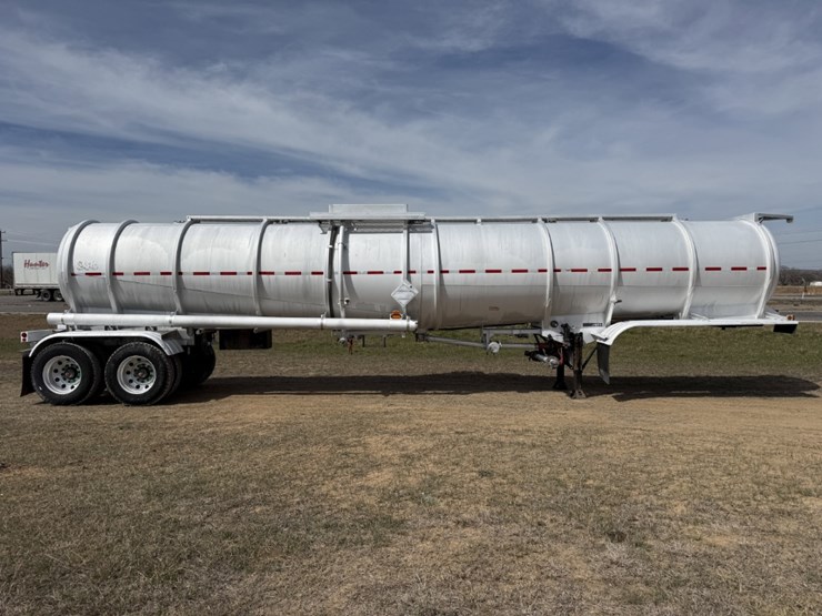 2011-brenner-tank-trailer-image-4