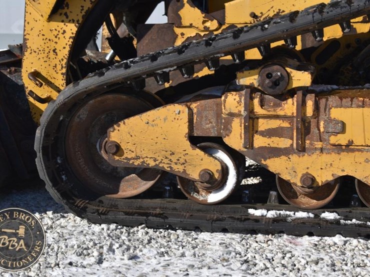 2020-caterpillar-289d3-image-91