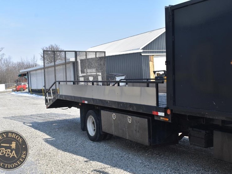 2002-chevrolet-wt5500-43182-image-8