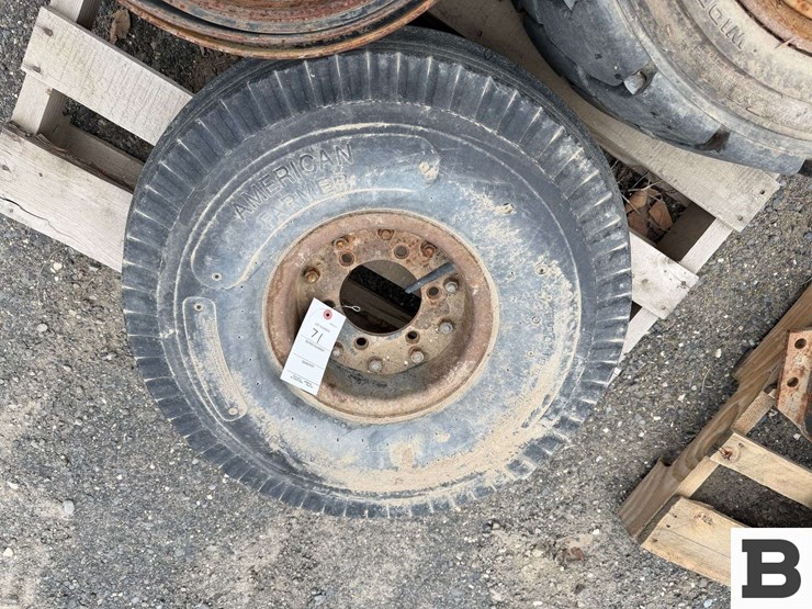 american-farmer-9.00-10sl-tire-and-rim,-28x12.5-15-tire-and-rim,-18"-forklift-rim-image-8