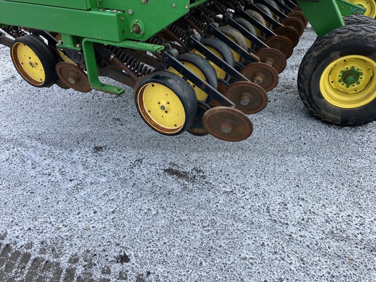 john-deere-750-image-7