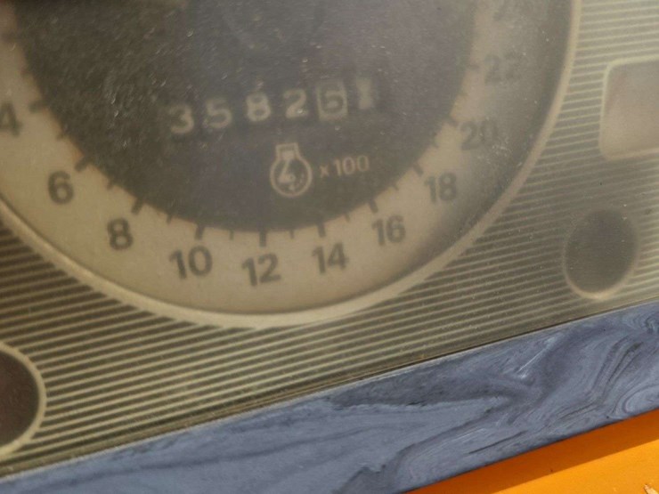 1982-ford-540-image-10