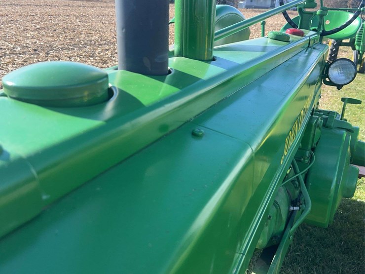 john-deere-model-b-image-13
