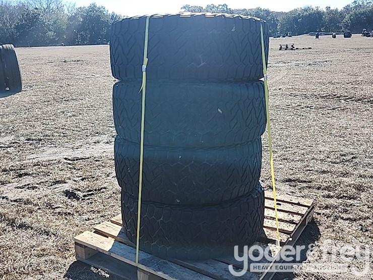 recon-grapple-a/t-tires,-295/60/r20-image-2