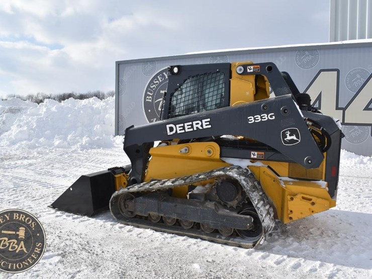 2020-deere-333g-image-12