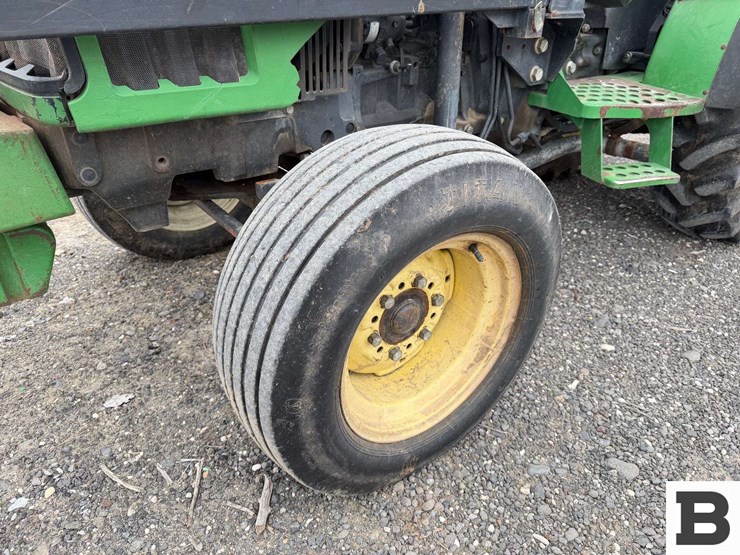 2003-john-deere-5320n-image-10