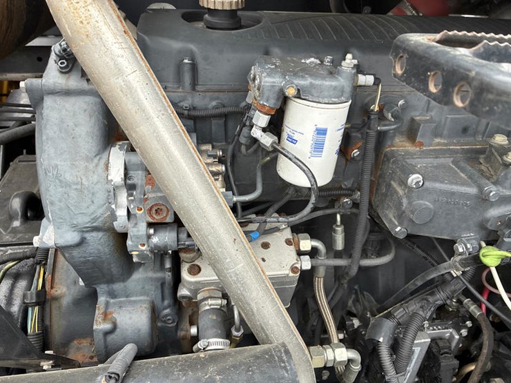 2009-new-holland-cr9060-image-81