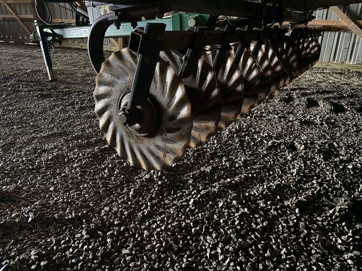 great-plains-4000-image-4