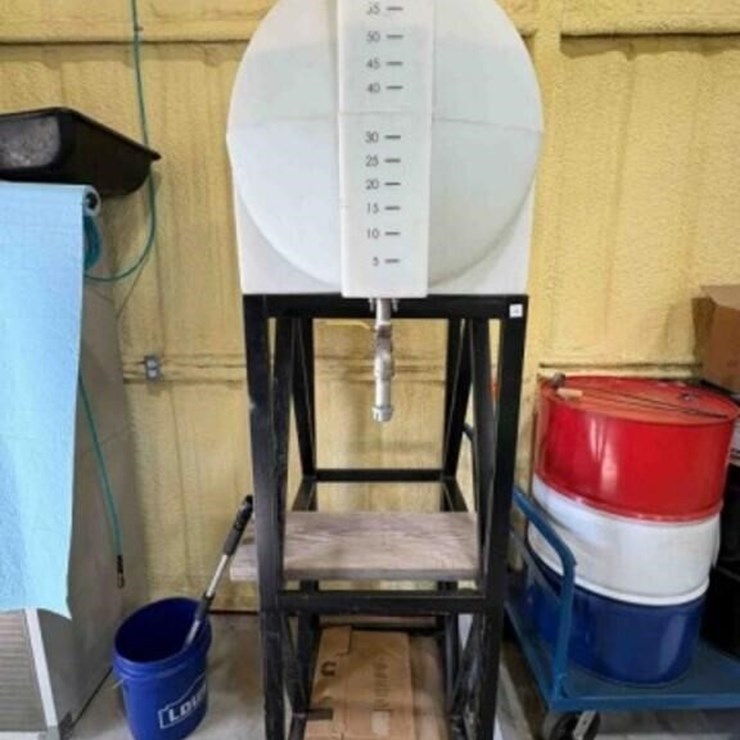 65 GALLON DEF TANK ON STAND