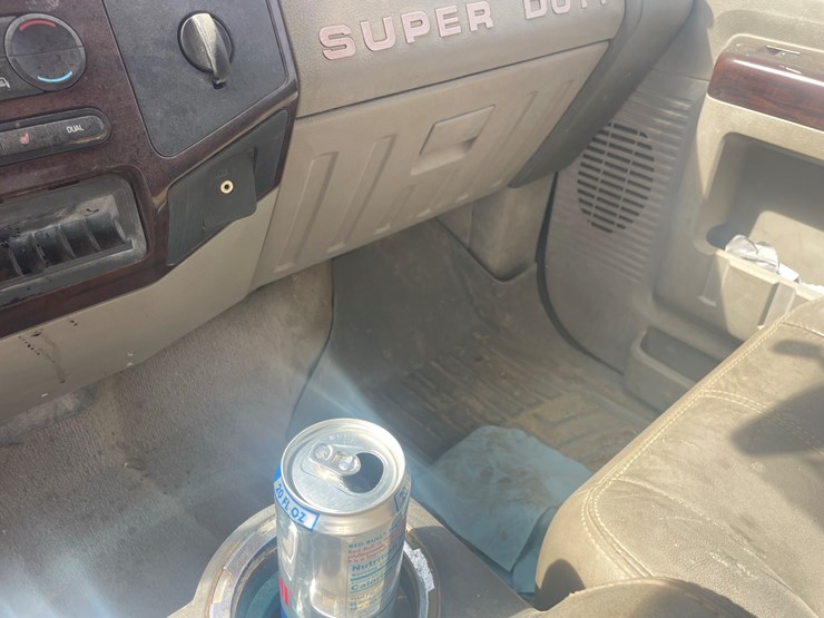 2008-ford-f250-image-30