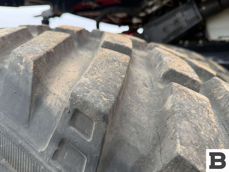 2020-case-ih-8250-image-30