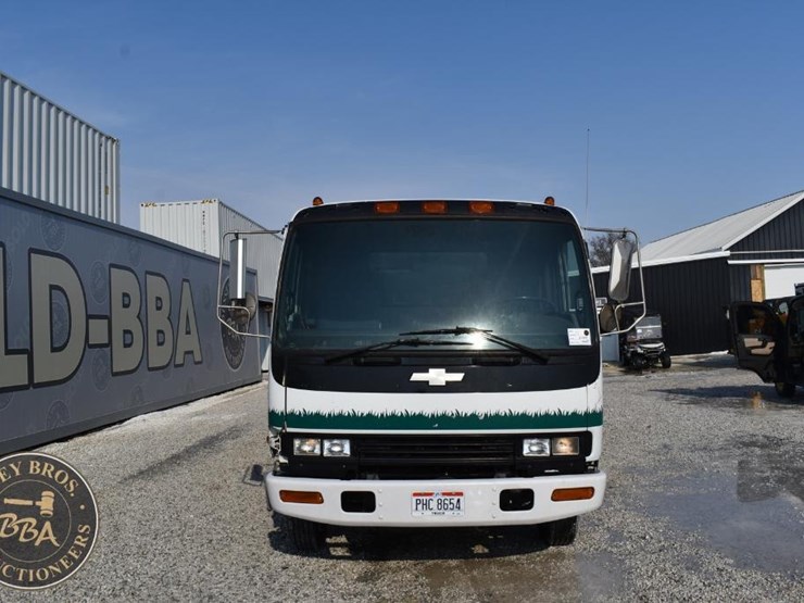 2002-chevrolet-wt5500-43182-image-10