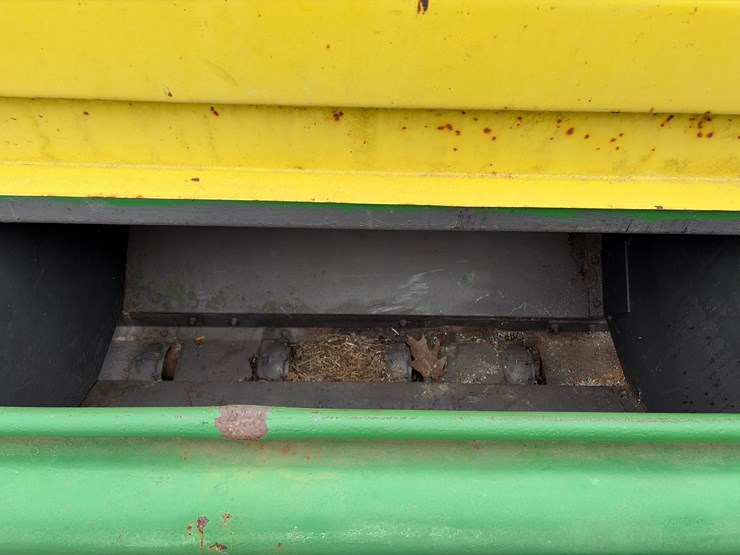 john-deere-8300-image-8