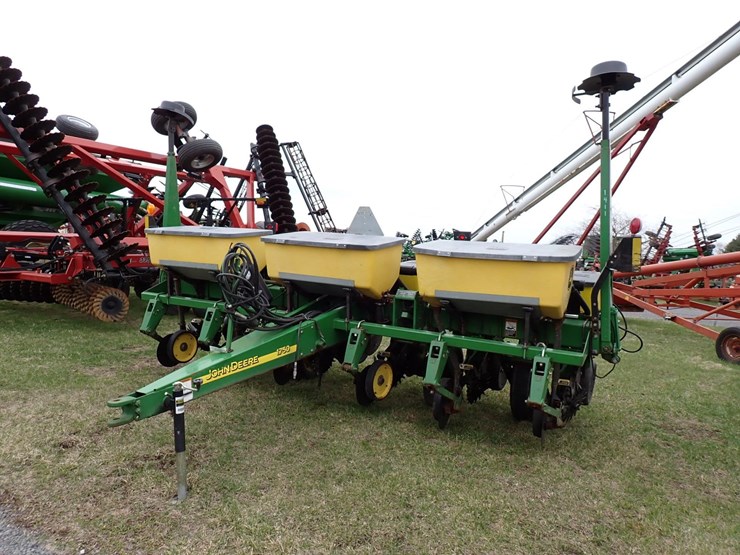 john-deere-1750-image-1