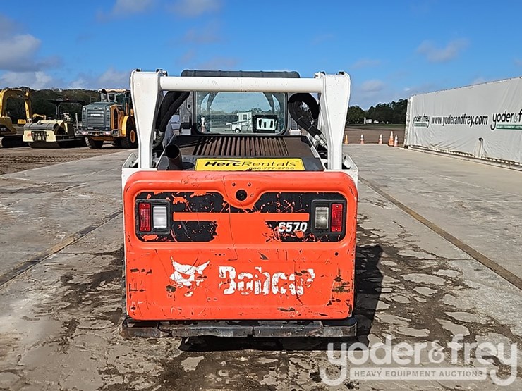 2019-bobcat-s570-image-16