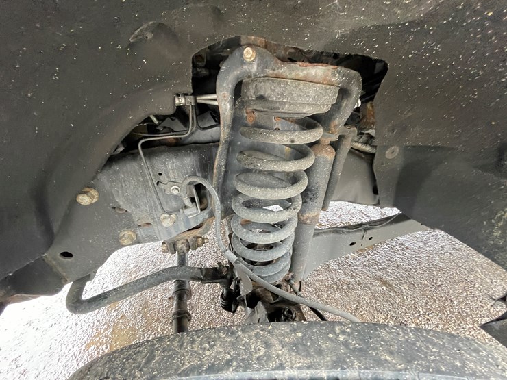 2014-ford-f550-xl-image-11