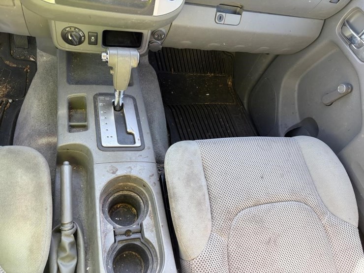 2018-nissan-frontier-image-19