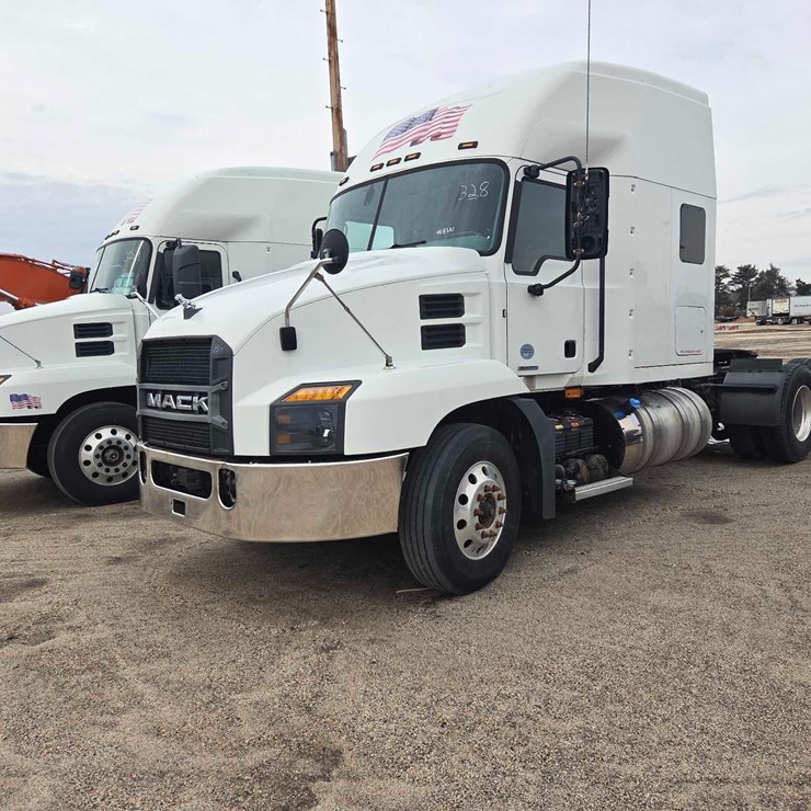 2019 MACK ANTHEM 64T