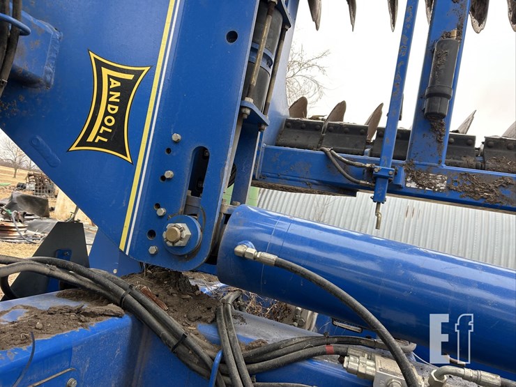 2019-landoll-7833-40-image-17