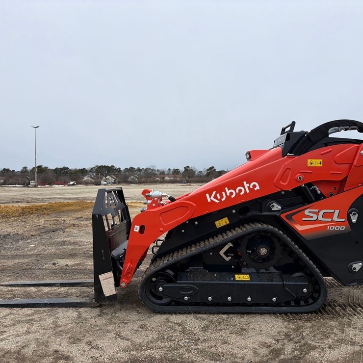 2026 KUBOTA SCL1000