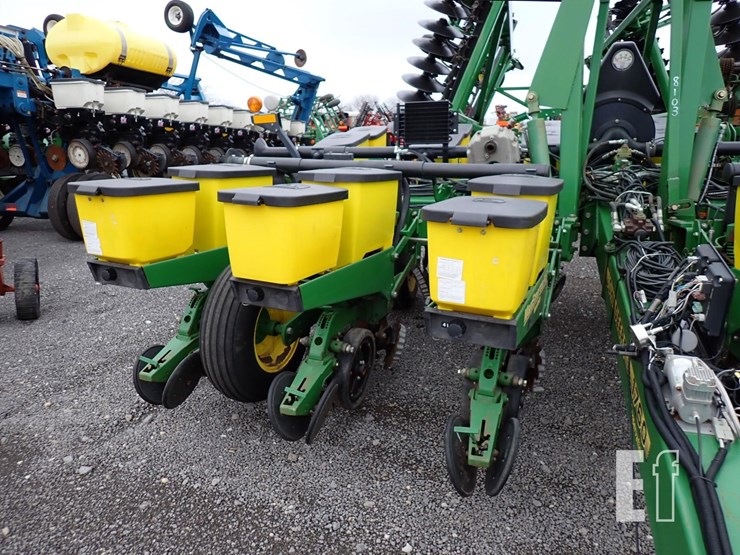 1998-john-deere-1760-image-4