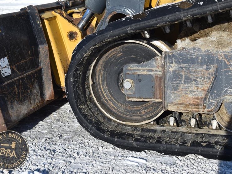 2023-deere-333g-image-28