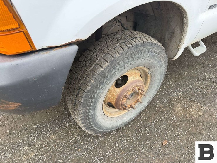 2001-ford-f350-image-14