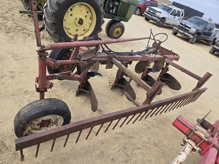 international-510-image-4