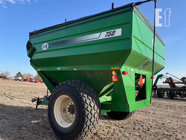 j&m-750-image-3