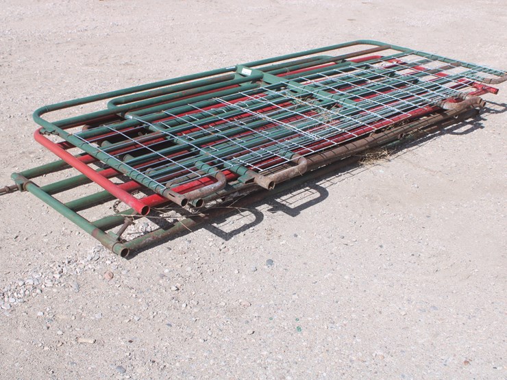 #2096-•-assortment-of-gates-image-2