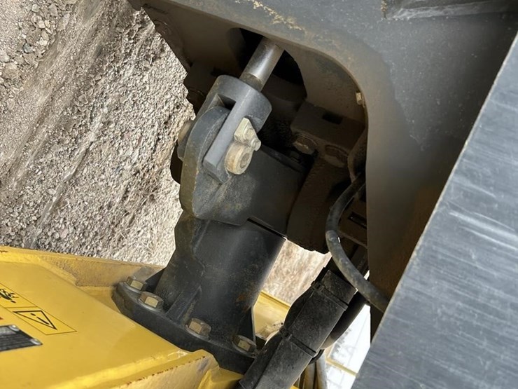 bomag-bw124pdh-40-image-12