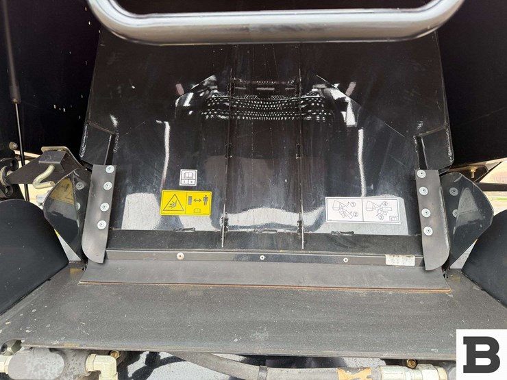 2020-case-ih-8250-image-63