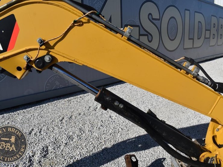 2015-caterpillar-303e-cr-image-19