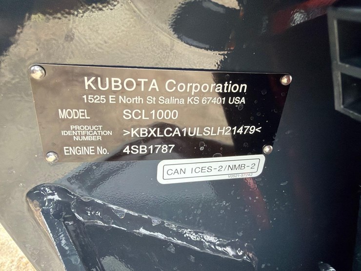 2026-kubota-scl1000-image-7