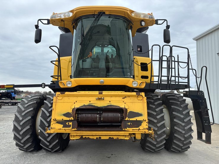 2009-new-holland-cr9060-image-13