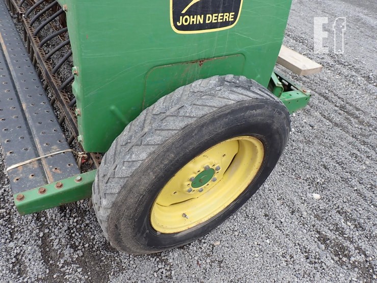 john-deere-8300-image-7