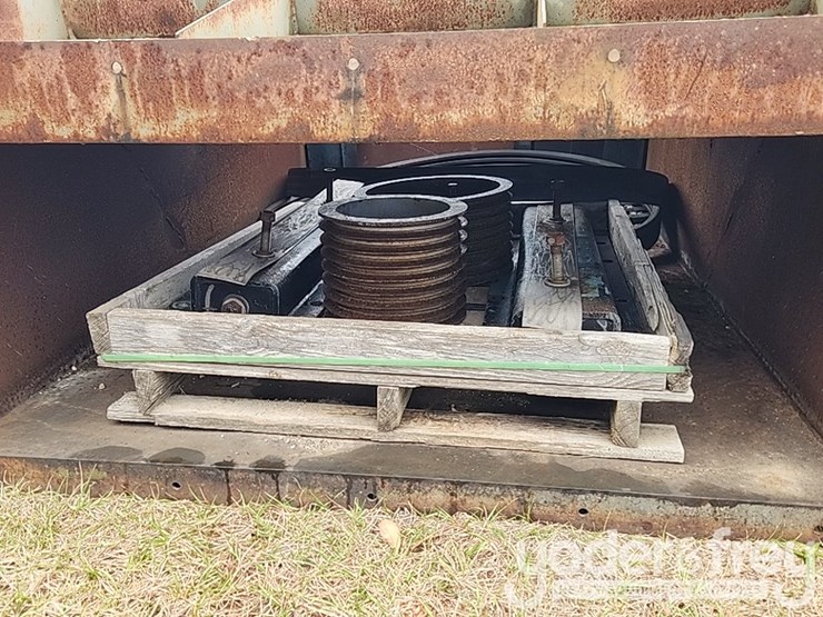 gruendler-wood-shredder-(2of)-image-10