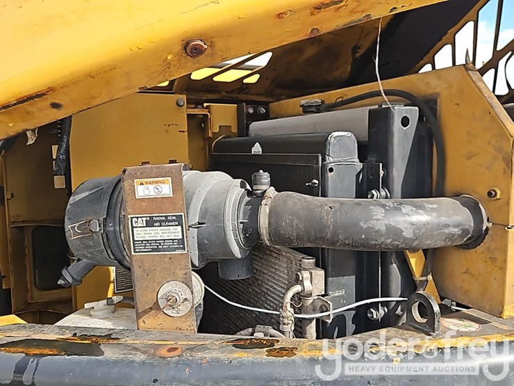 caterpillar-307c-image-31