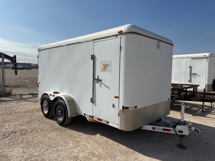 2008-cm-trailer-14'-t/a-enclosed-trailer-image-3