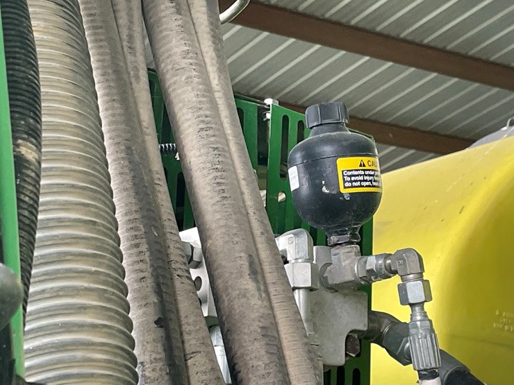 john-deere-1725-image-41