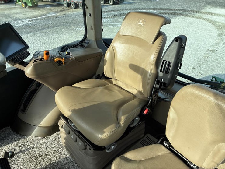 2015-john-deere-9470rt-image-57