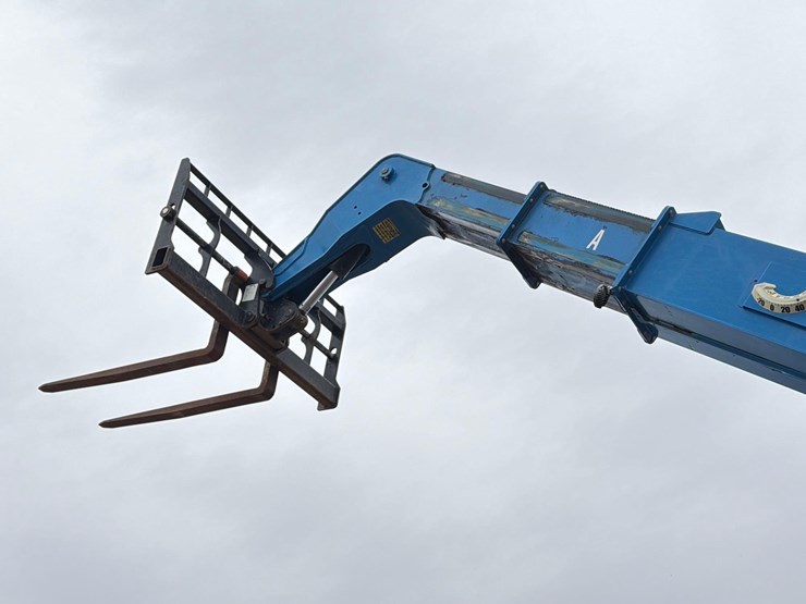 2016-genie-gth844-image-9