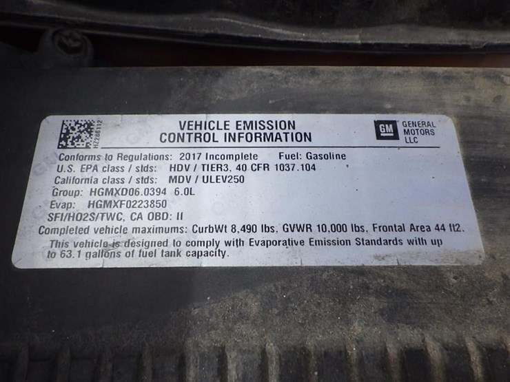 2017-chevrolet-2500-image-14