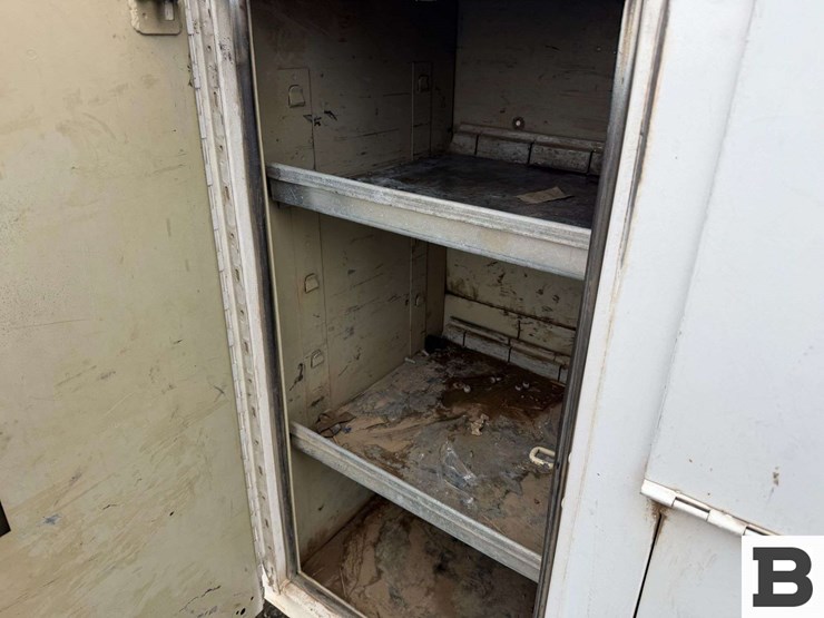 2001-ford-f350-image-18