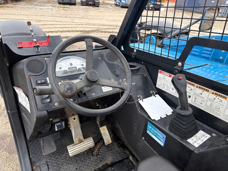 2016-genie-gth844-image-14